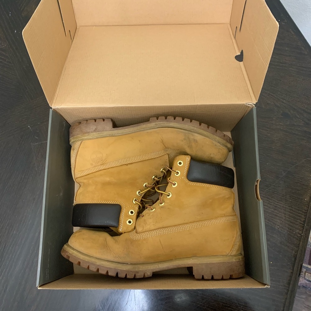 Classic timberland boots size 11.5